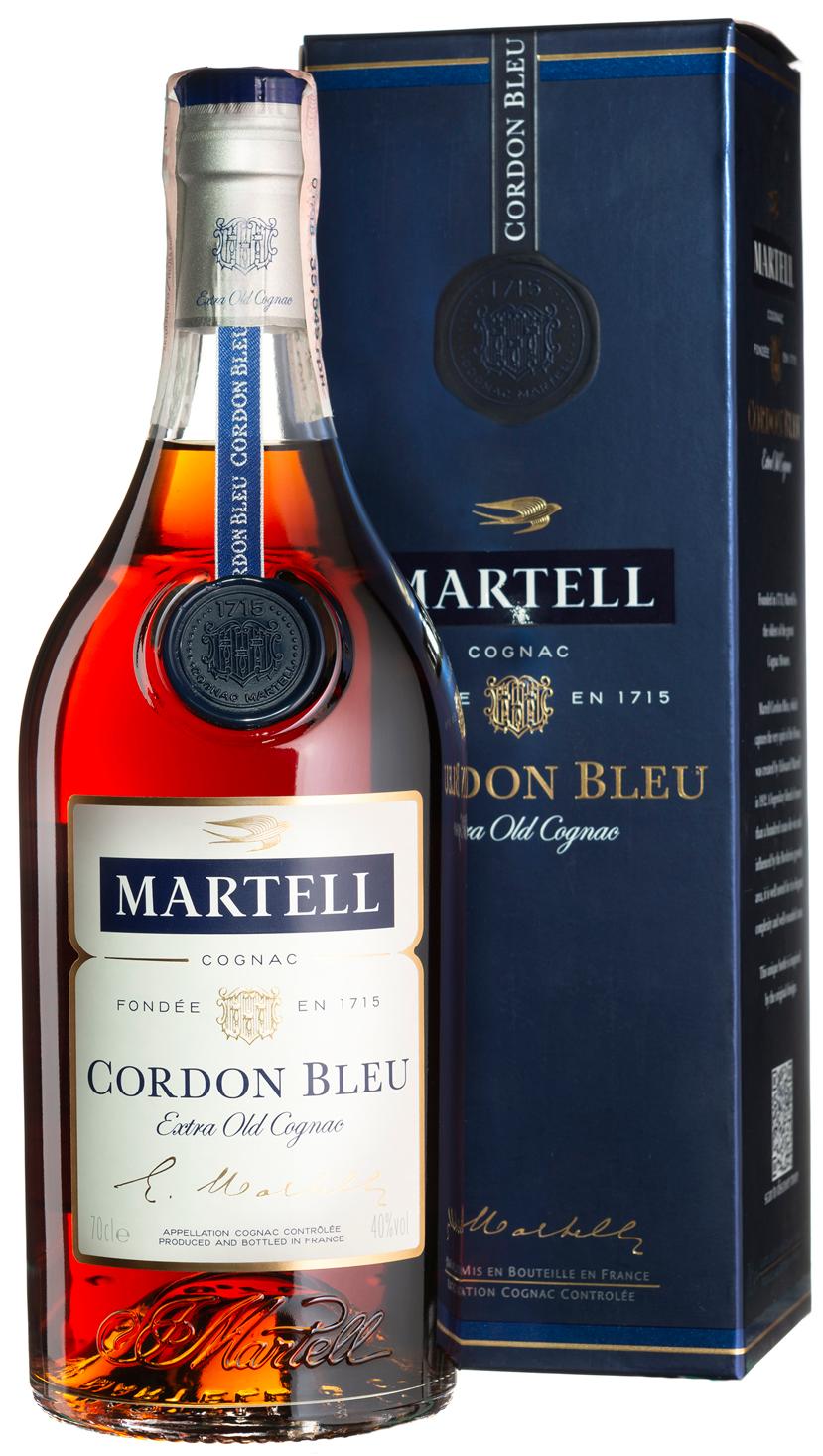 Купить Коньяк Martell Cordon Bleu 0.7 л в подарочной упаковке по низкой цене